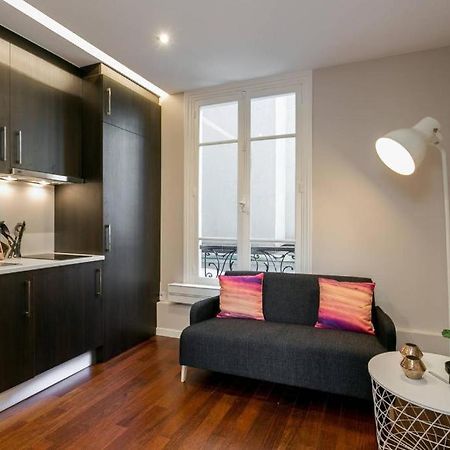 Modernized Studio - Meters From The Invalides Gardens Apartamento Paris Exterior foto